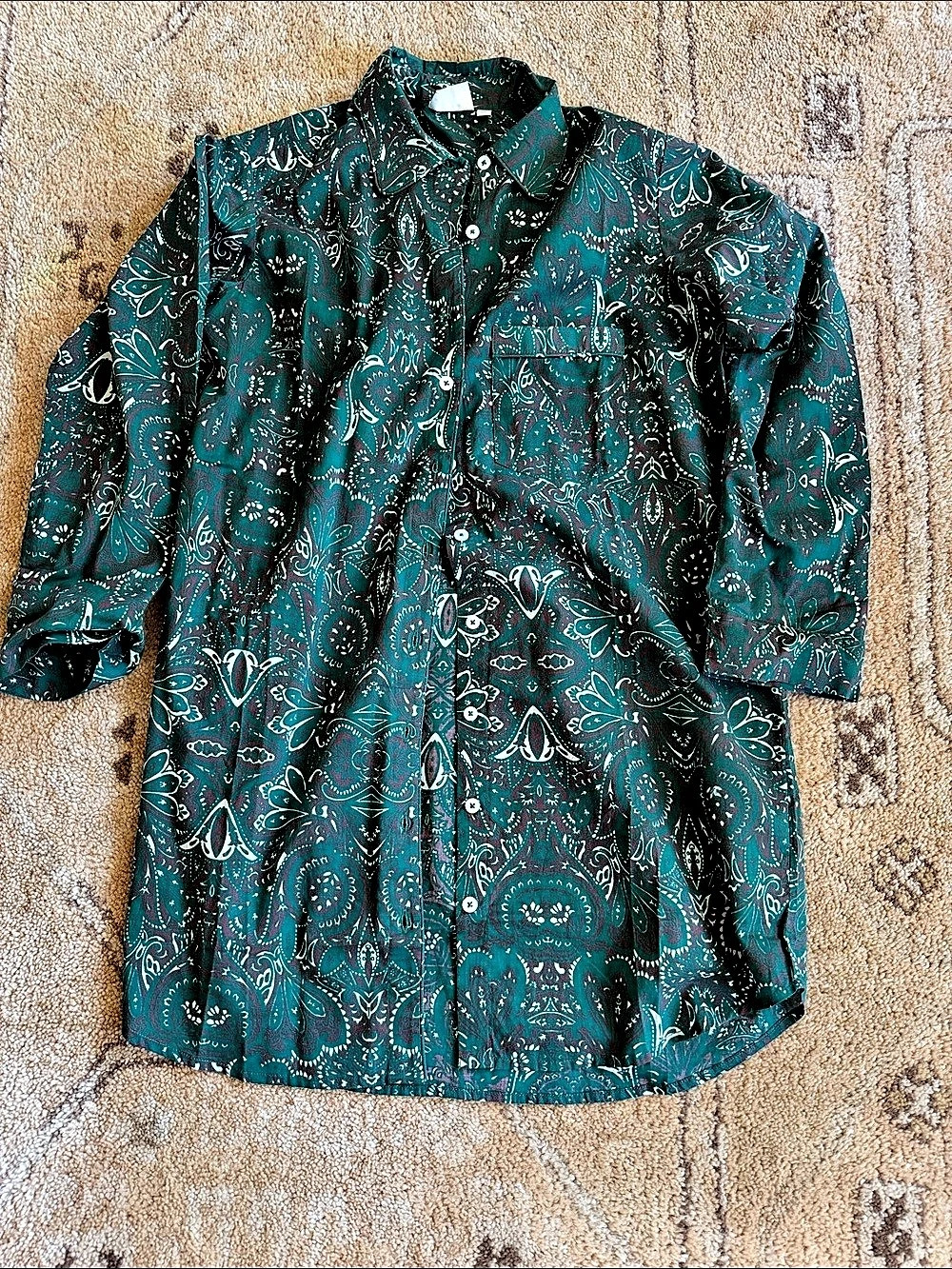 Julia Amory husband shirt
